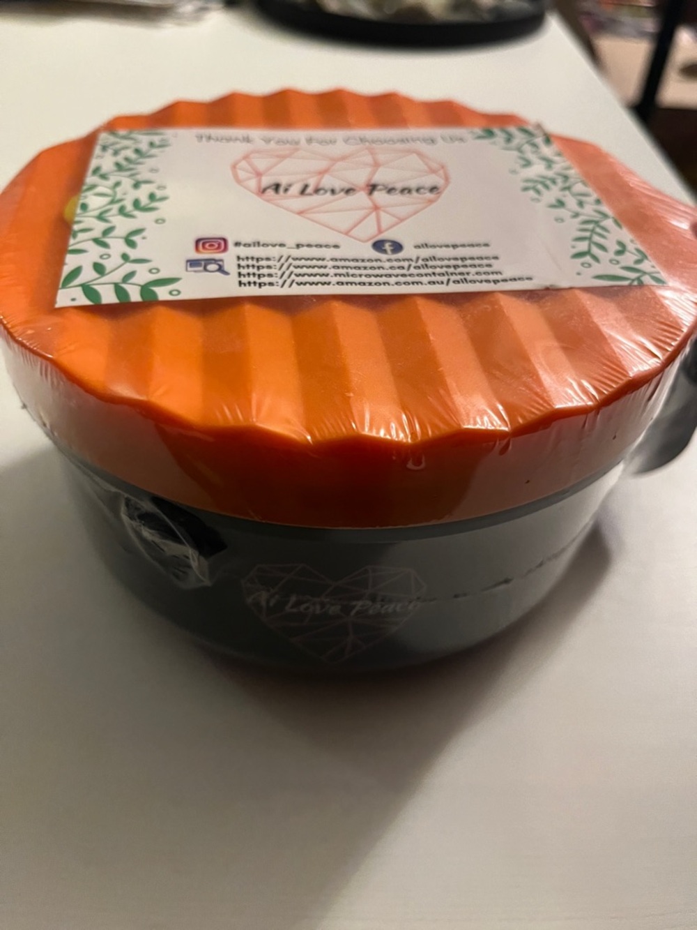 🆕 Microwave Ramen bowl from Ai Love Peace new! orange